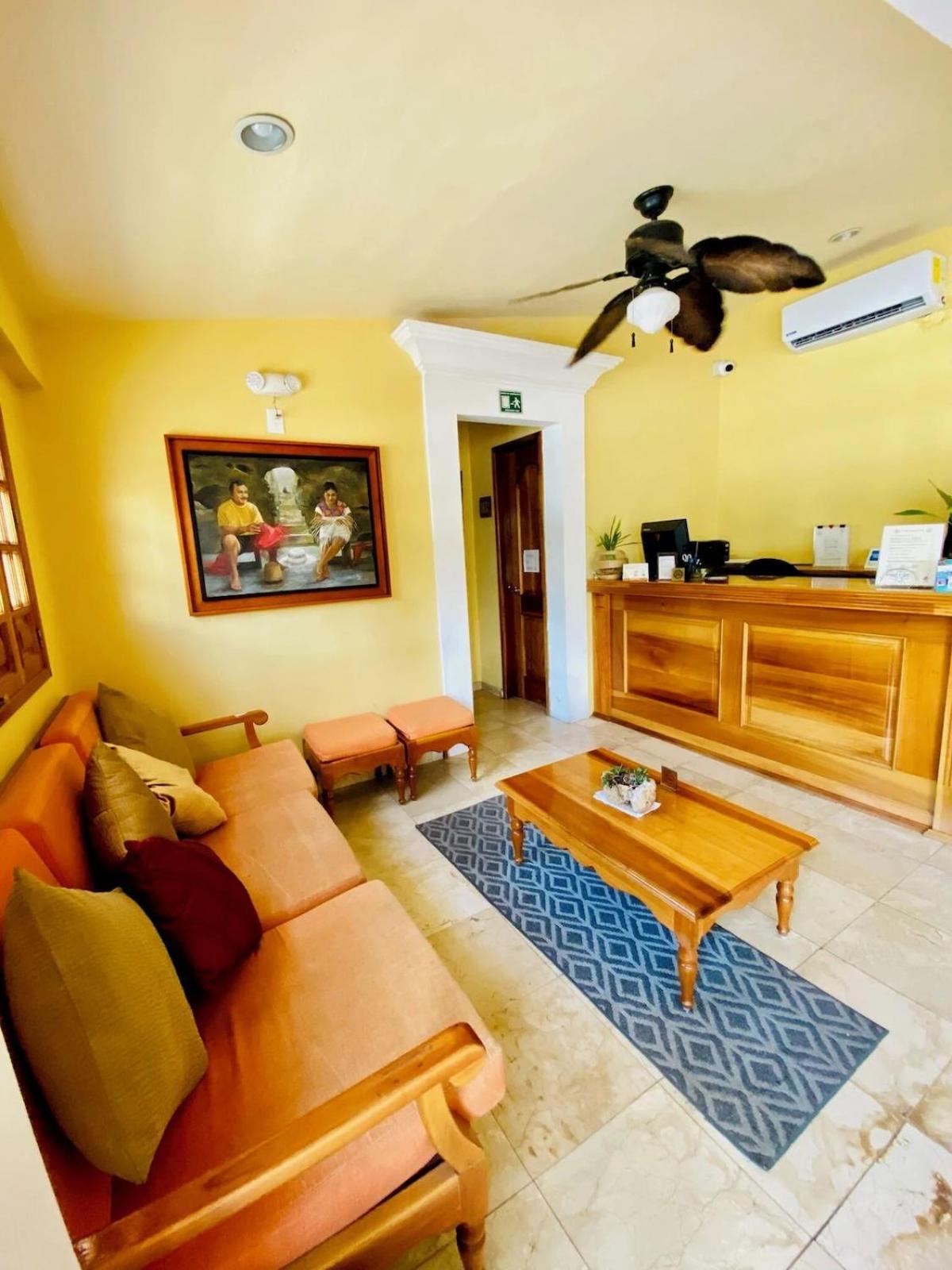 Cancun International Suites Esterno foto